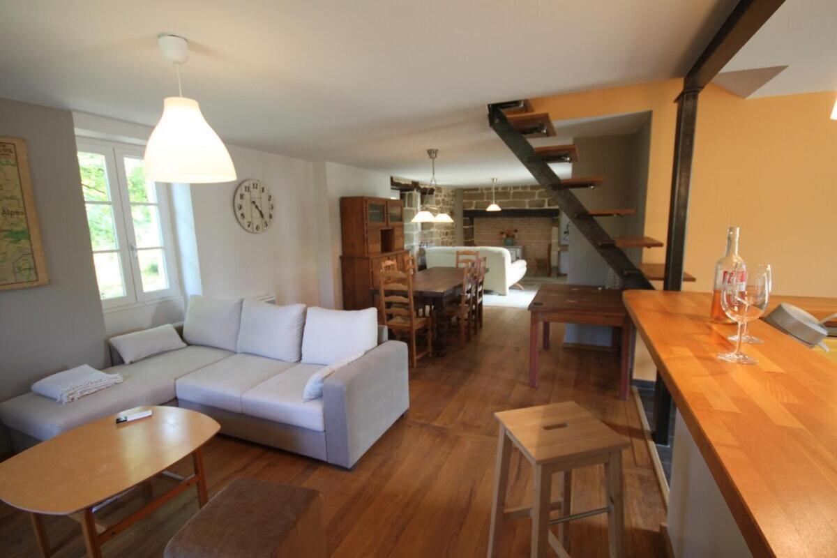 Maison De Vacances A Lissac-Sur-Couze Luaran gambar